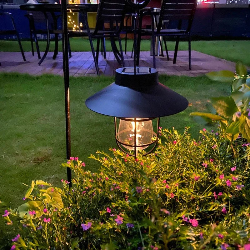 Solarhängelampe für stimmungsvolle Garten- und Terrassenbeleuchtung