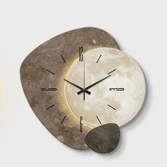 Moderne Wanduhr mit Silent-Zeiger und Lichtfunktion - Elegant und Leise