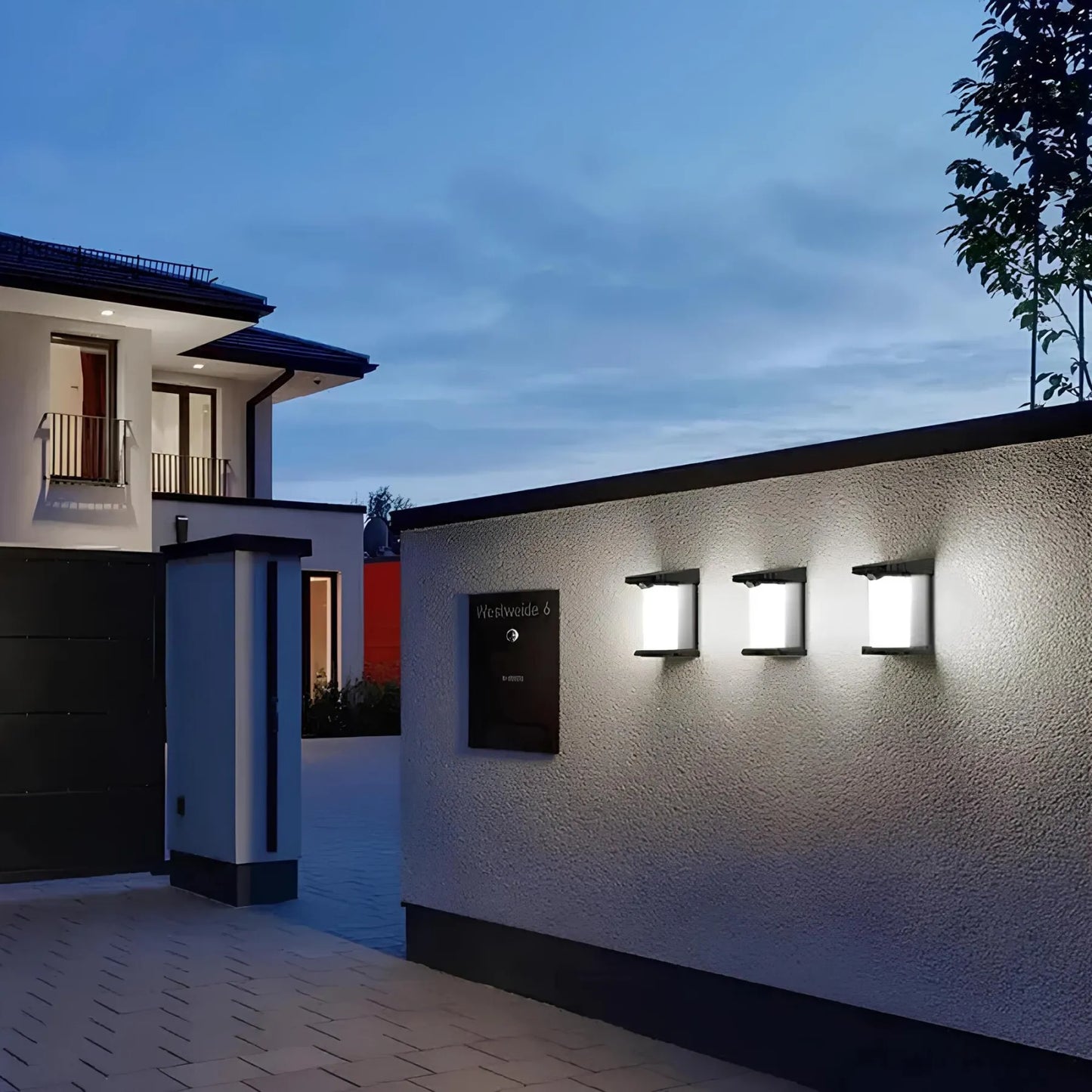 Effiziente LED Außenlampe mit Bewegungsmelder & Solarstrom